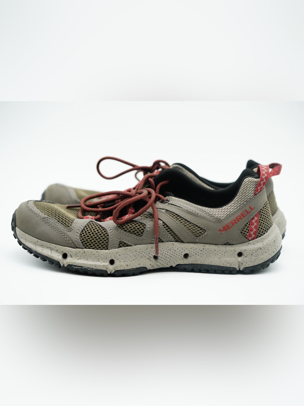 Merrell Olive Trail Sneakers with Rust Red Laces Size 8.5 Men